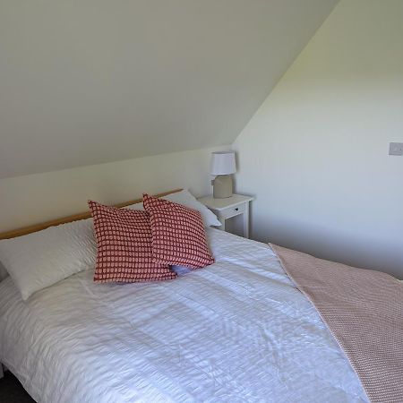 Myrtle Stables - Converted, Self-Contained, Countryside Hernhill 외부 사진
