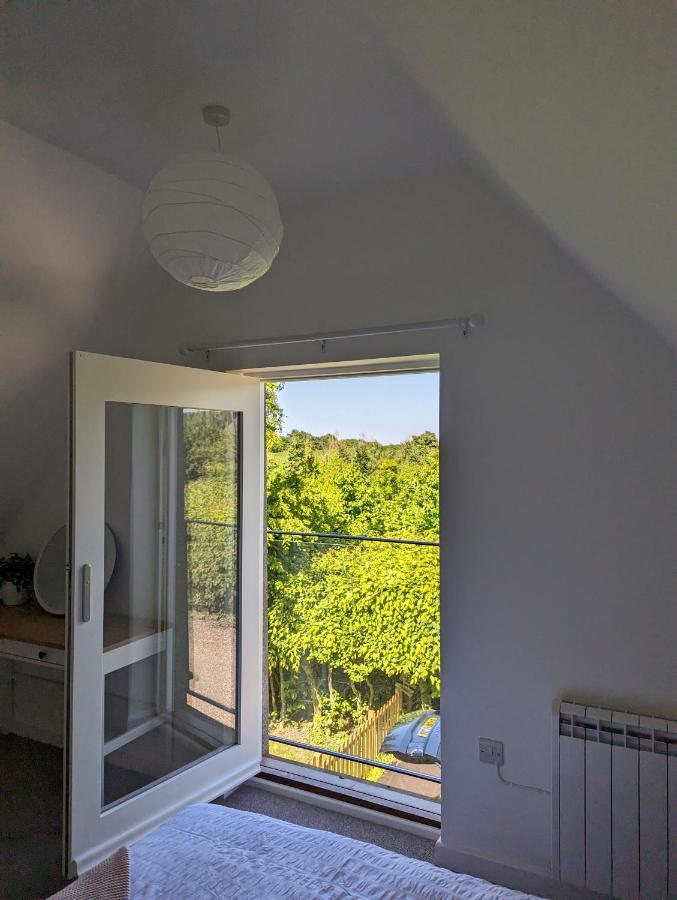 Myrtle Stables - Converted, Self-Contained, Countryside Hernhill 외부 사진